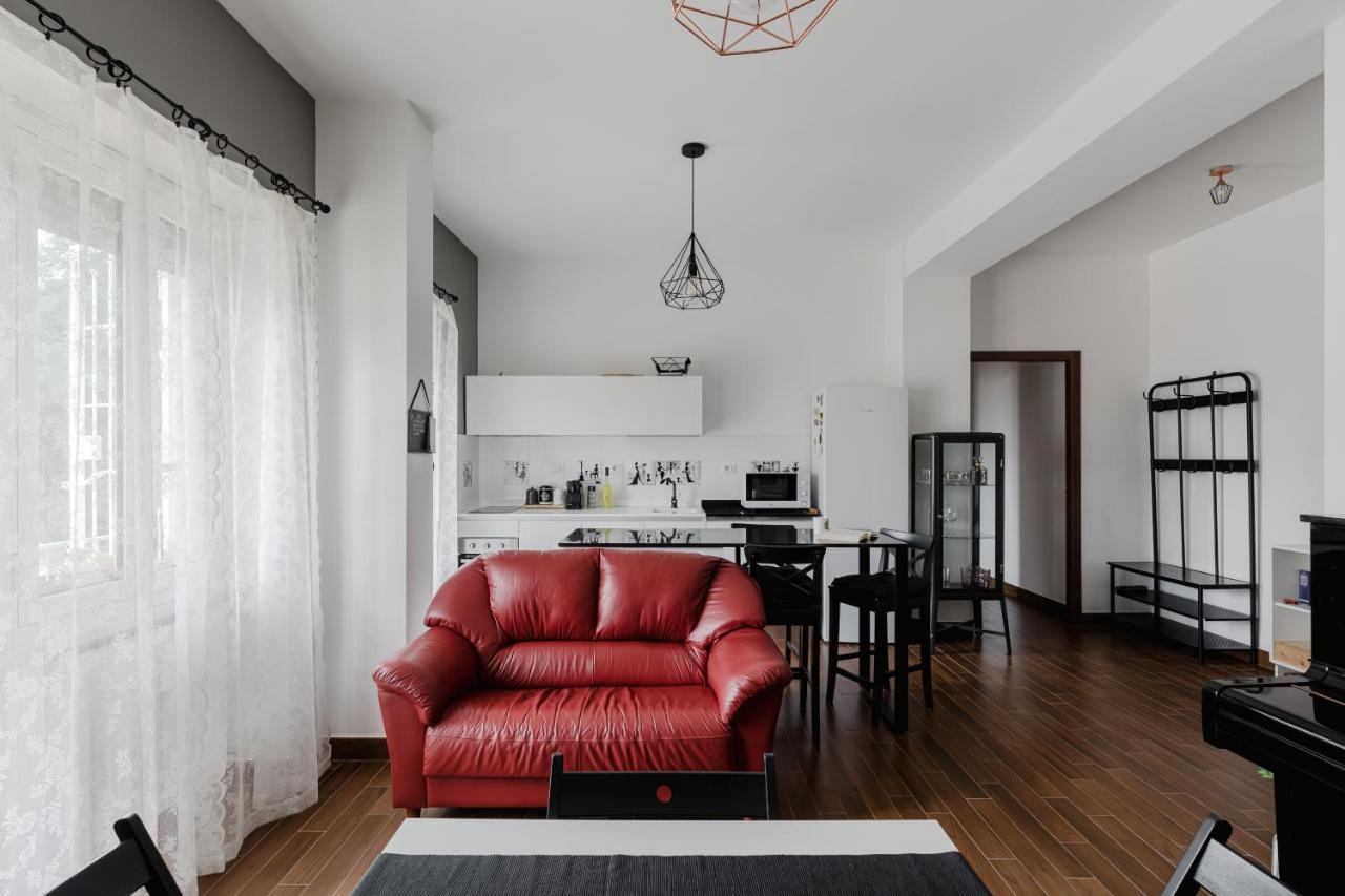 Lejlighed Scarfoglio Apartment, 4 Persone, 2 Camere, Balcone, Wi-fi, Stazione Tiburtina