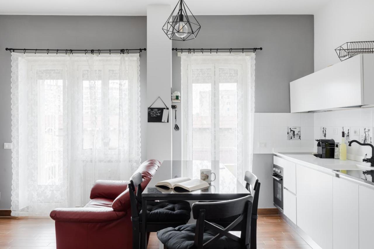 Scarfoglio Apartment, 4 Persone, 2 Camere, Balcone, Wi-fi, Stazione Tiburtina Lejlighed