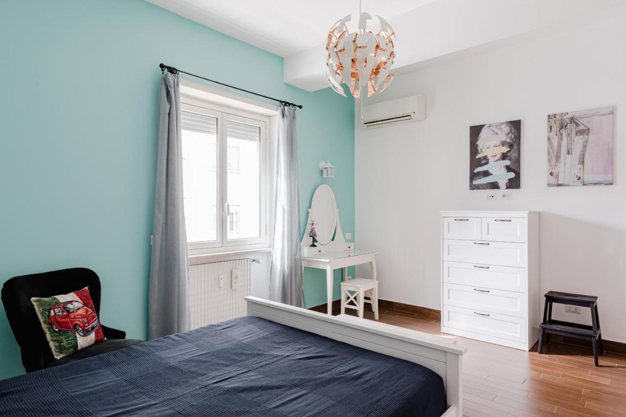 Scarfoglio Apartment, 4 Persone, 2 Camere, Balcone, Wi-fi, Stazione Tiburtina Lejlighed Rom