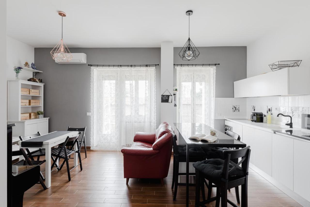 Lejlighed Scarfoglio Apartment, 4 Persone, 2 Camere, Balcone, Wi-fi, Stazione Tiburtina *