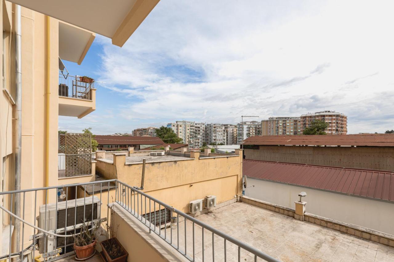Lejlighed Scarfoglio Apartment, 4 Persone, 2 Camere, Balcone, Wi-fi, Stazione Tiburtina Rom